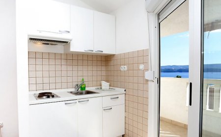 Apartmanok A Tenger Mellett Stanici, Omis - 10305 Stanići