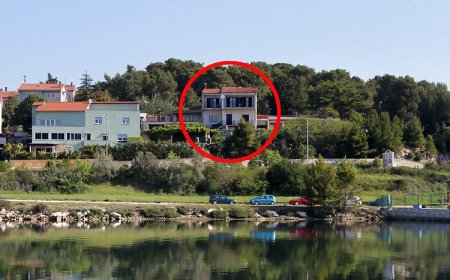 Apartmanok Parkolóhellyel Pula - 7681