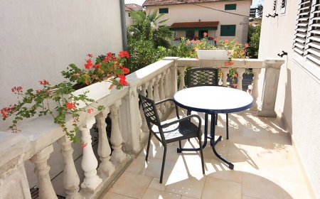 Apartmanok Parkolóhellyel Vodice - 2995