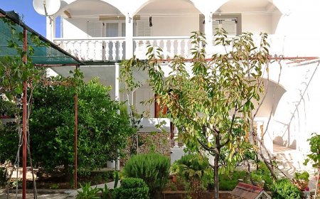 Apartments Franka Rogoznica