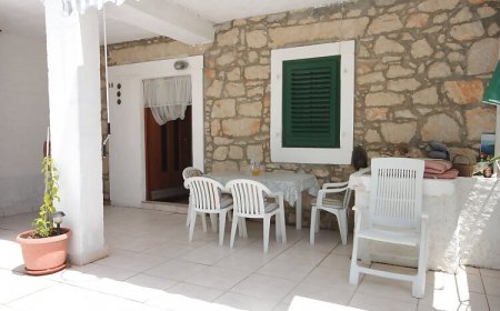 Apartmanok A Tenger Mellett Kali, Ugljan - 8269 Kali