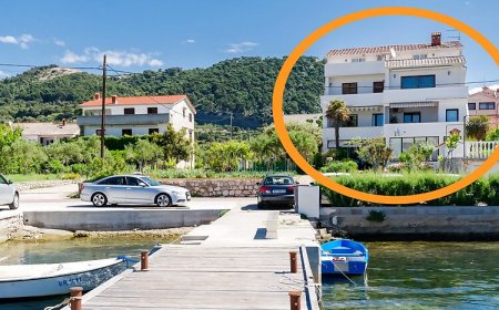 Apartments Near the sea Barbat