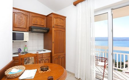Apartmanok Parkolóhellyel Stanici, Omis - 2818 Stanići
