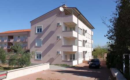 Apartmanok Parkolóhellyel Kraj, Pasman - 3459 Kraj