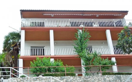 Apartments Elide Rabac