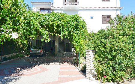 Apartments and Rooms SummerCity Life Vodice