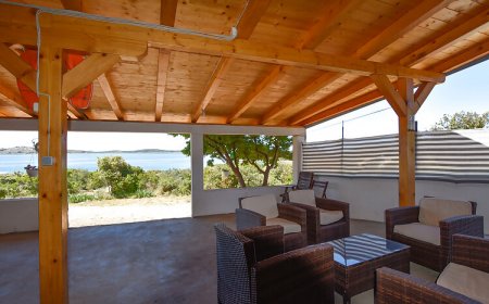 House Romano Nevidane