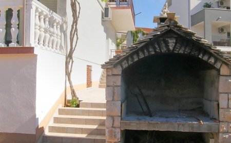 Apartments Nera Primosten