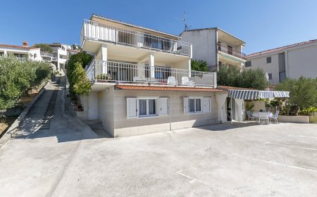 Apartments Dragica Okrug Donji