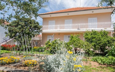 Apartments Amalthea Biograd