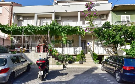 Apartments Bernarda Makarska