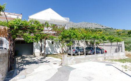 Apartment Marija Podstrana