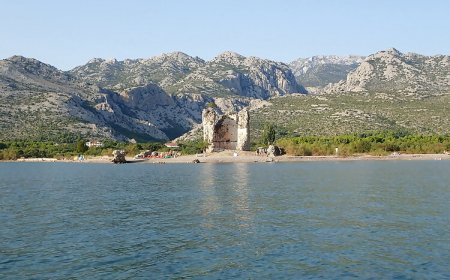 Apartments BRINE-close to the entrance to Paklenica NP Starigrad Paklenica