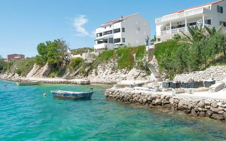 Apartments Beachfront Ante Vlasici