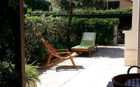 Apartments Mirjana Milna