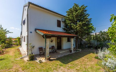 Apartment Krešo Punat