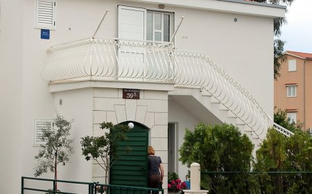 Apartments Berislav Rogoznica