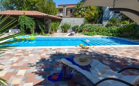 Apartments With Pool Antonia Malinska