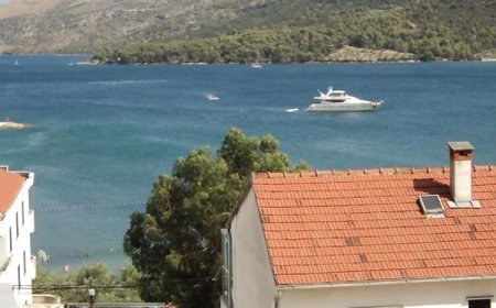 Apartmani Vukelja Marina