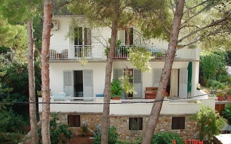 Apartmanok A Tenger Mellett Jelsa, Hvar - 15073 Jelsa
