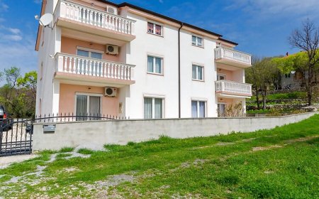 Apartments Maravera Povile