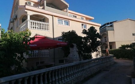 Apartmani Budi Vodice