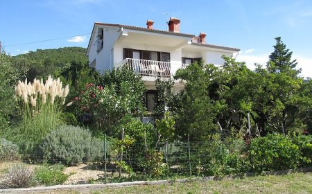 Apartmanok Parkolóhellyel Banjol, Rab - 16334 Banjol