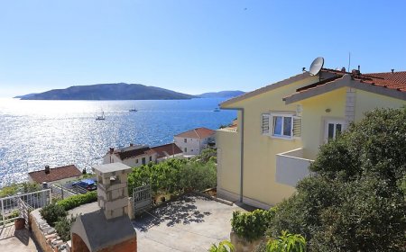 Apartmanok A Tenger Mellett Okrug Donji, Ciovo - 17232 Okrug Donji