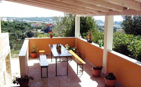Apartmanok Parkolóhellyel Seget Vranjica, Trogir - 8507 Seget Vranjica