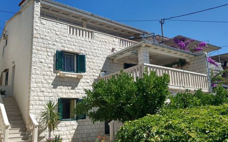 Apartmanok A Tenger Mellett Bol, Brac - 13121 Bol