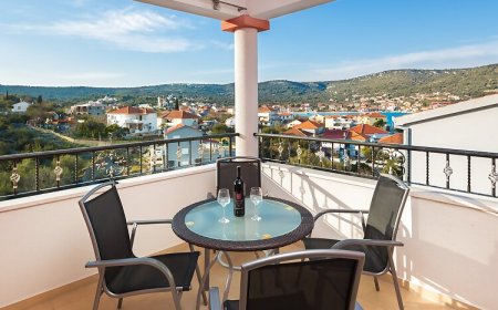 Apartmanok A Tenger Mellett Vinisce, Trogir - 16928 Vinišće