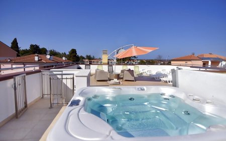 Studio Alpa sa jacuzzijem Umag