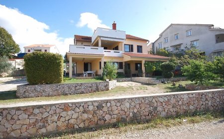 Apartments Snjezana Njivice