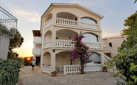 Apartman Lias2 Rogoznica