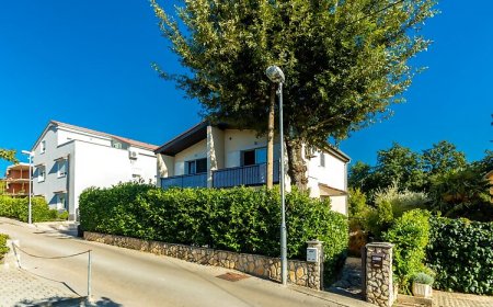 Apartment Sunny Njivice