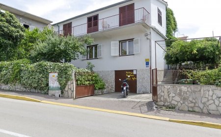 Apartments Tereza Primosten