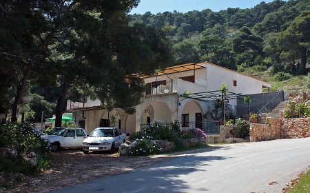 Apartmanok Parkolóhellyel Öböl Saplunara, Mljet - 4923 Saplunara