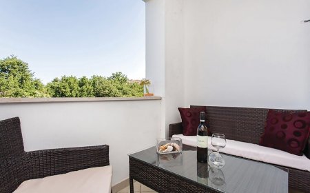 Apartman Njivice - CKK697