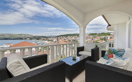 Apartmanok A Tenger Mellett Okrug Gornji, Ciovo - 20055 Okrug Gornji