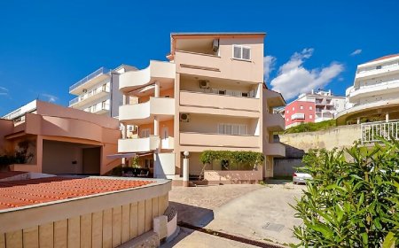 Apartment Darko Podstrana