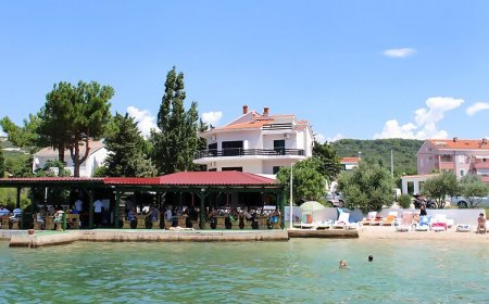 Apartmanok A Tenger Mellett Stara Novalja, Pag - 4071 Stara Novalja