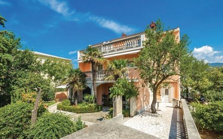 Apartmanok és Szobák Parkolóhellyel Novi Vinodolski - 19963