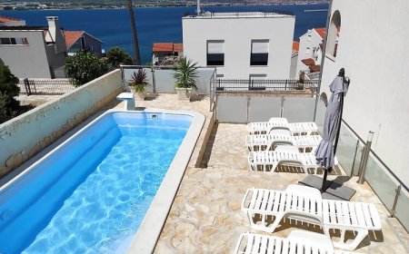 Apartmanok Családok Részére Medencével Arbanija, Ciovo - 16478 Arbanija