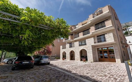 Apartmanok és Szobák Parkolóhellyel Duce, Omis - 10303 Duće