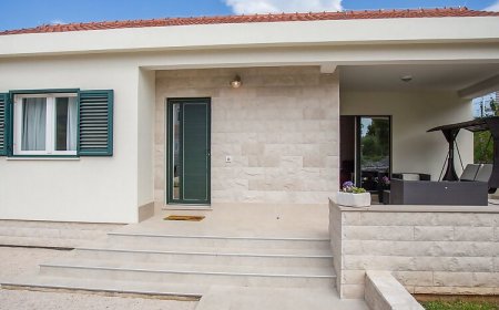 House Malo More Mali Ston