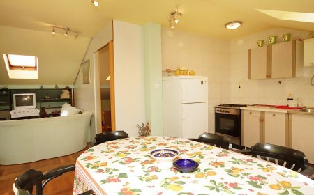 Apartmanok Parkolóhellyel Novi Vinodolski - 5582