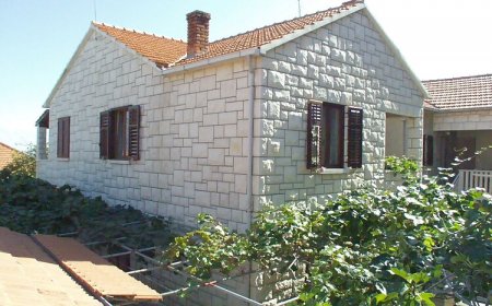 Apartmanok A Tenger Mellett Postira, Brac - 738 Postira