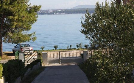 Apartmanok A Tenger Mellett Tkon, Pasman - 8297 Tkon