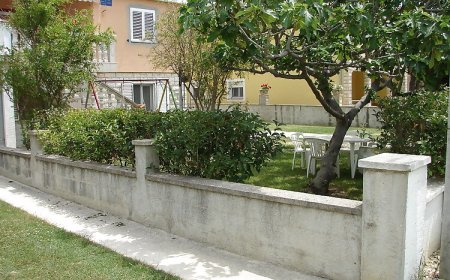 Apartmani Magdalena Ljubač Ražanac