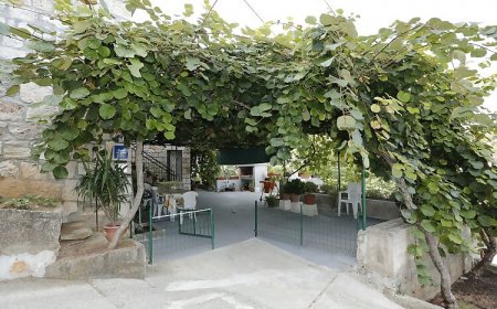 Apartman Dina Postira